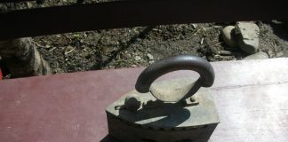 Cand a aparut fierul de calcat electric si cum arata primul fier de calcat