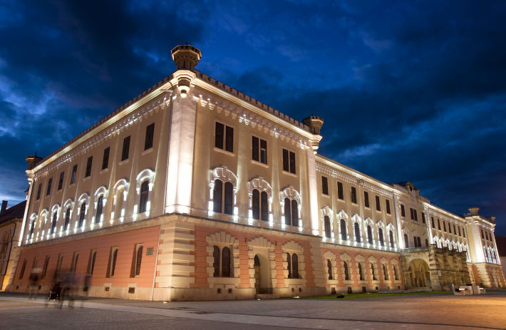 Cladirea Muzeului National al Unirii de la Alba Iulia, Foto: en.wikipedia.org