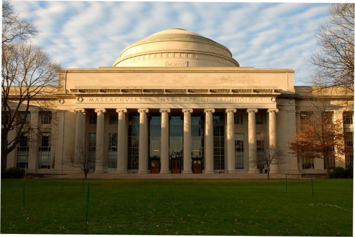 Massachusetts Institute of Technology , Foto: originaltop10.wordpress.com