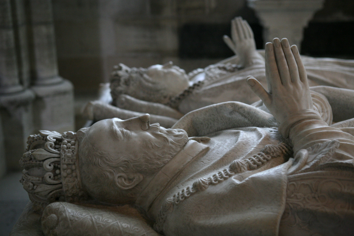 Mormantul lui Henri al II lea si al sotia sale Catherine de Médicis in Basilica of St Denis, Paris, Foto: en.wikipedia.org