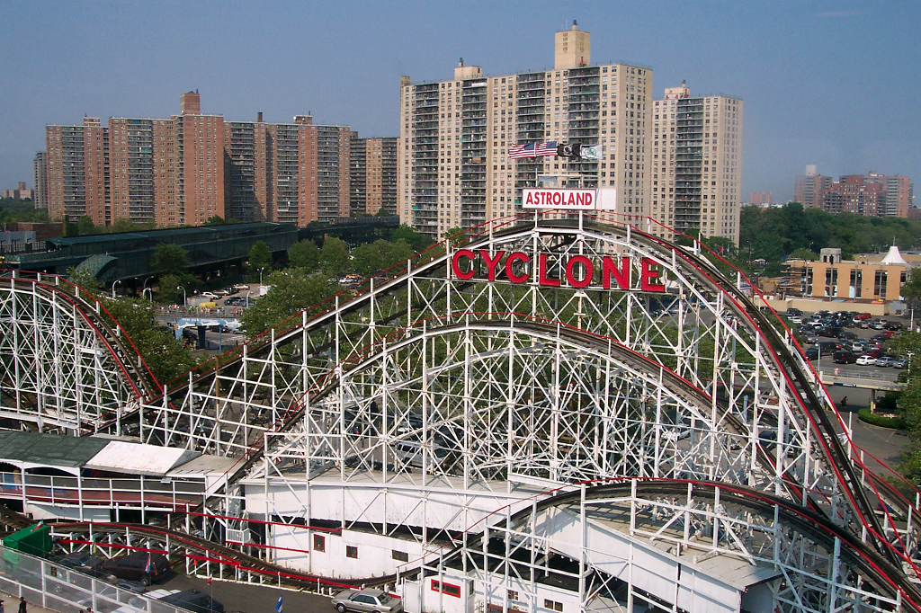 coney island montagne russe