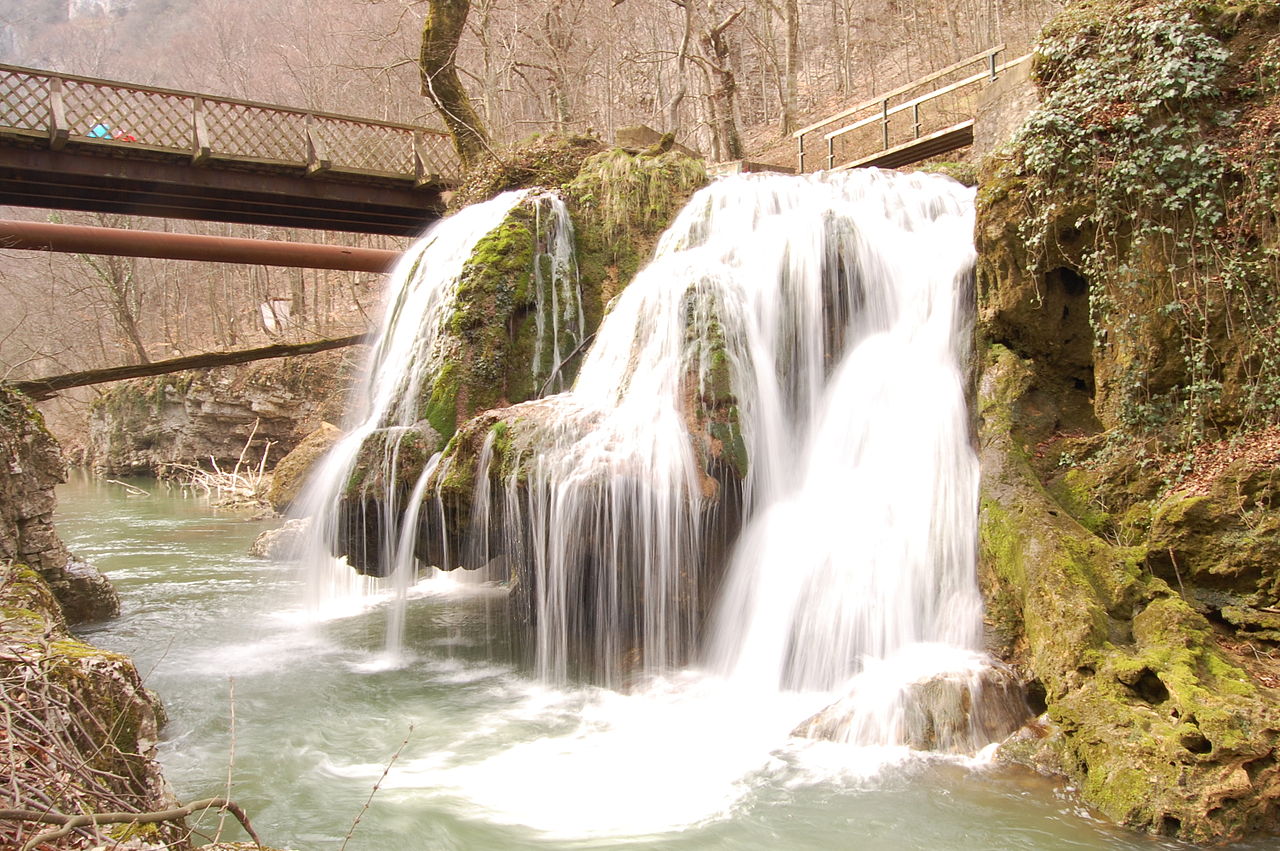 Cascada Bigar