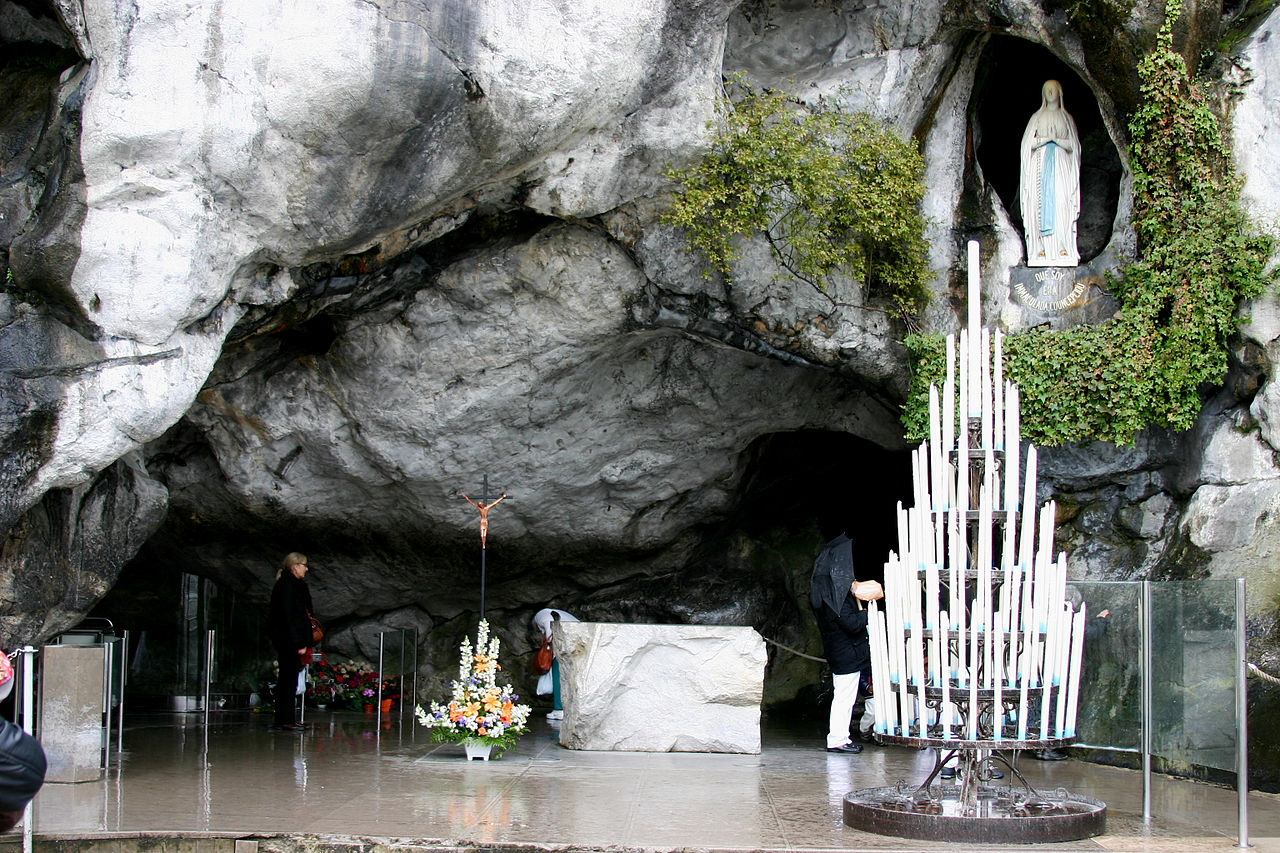 Sanctuarul din Lourdes