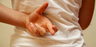 Minciuna – o caracteristica a comportamentului feminin sau masculin?