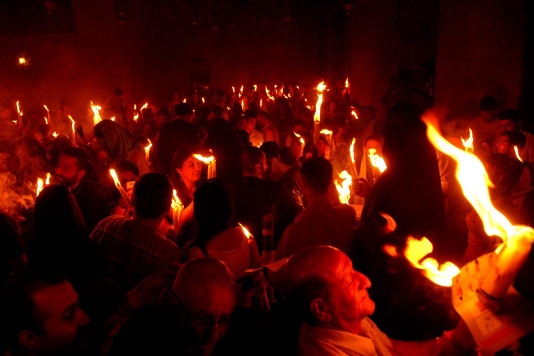 Lumina Sfanta de la Ierusalim