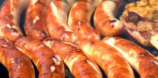 Cum este corect – cremvuşti crenvuşti crenvurşti