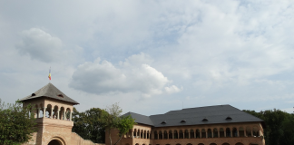 palatul mogosoaia