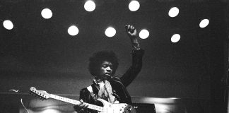 Jimi Hendrix – cel mai mare chitarist electric, legendă a muzicii rock Jimi Hendrix