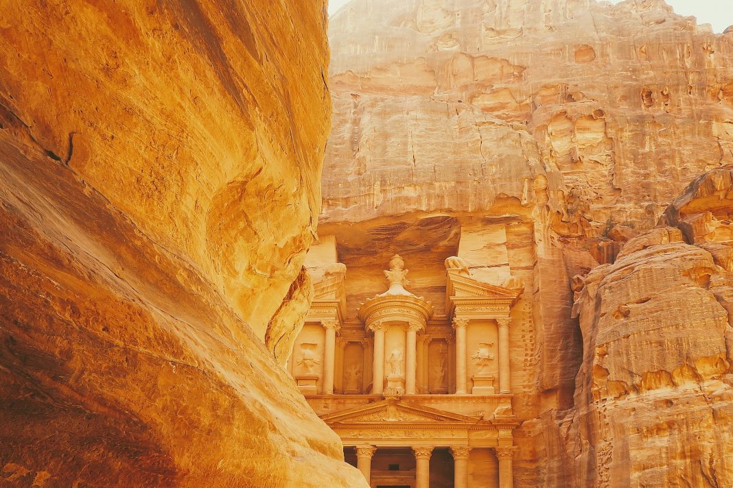 Petra Petra