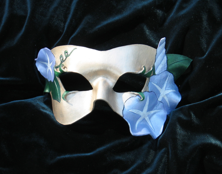 Masca de bal, Foto: mummerscat.com