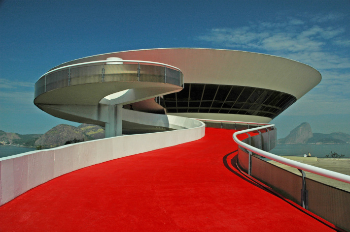 Muzeul de arta contemporana din Niteroi, Foto: emlii.com