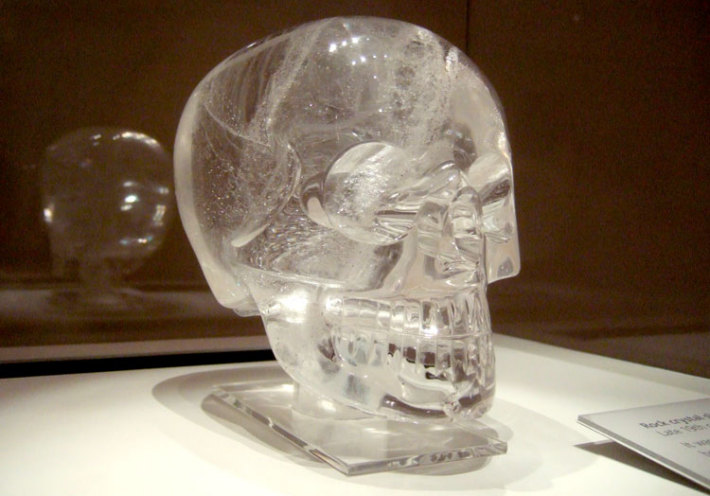 Craniu de cristal, Foto: bruceleeeowe.wordpress.com