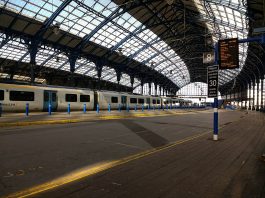 Statii de tren