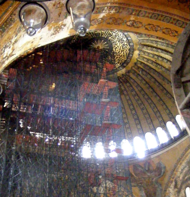 cupola cu ferestre