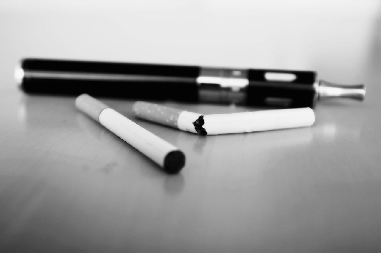 Este țigara electronică o alternativă sigură