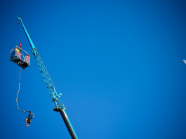 bungee jumping