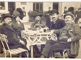 scriitori romani celebri