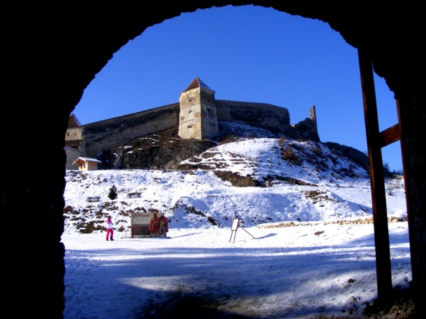 bolta cetatea rasnov