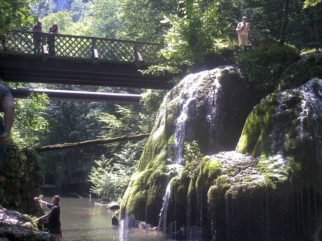 cascada bigar