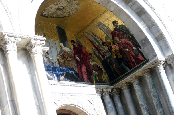 fresca bazilica san marco