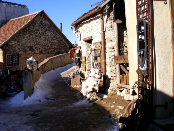 magazine cetatea rasnov