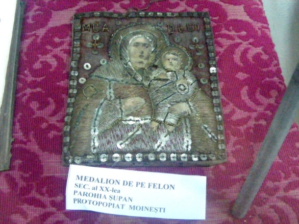 muzeu borzesti medalion felon