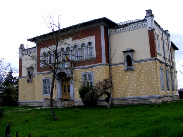scoala primara iasi