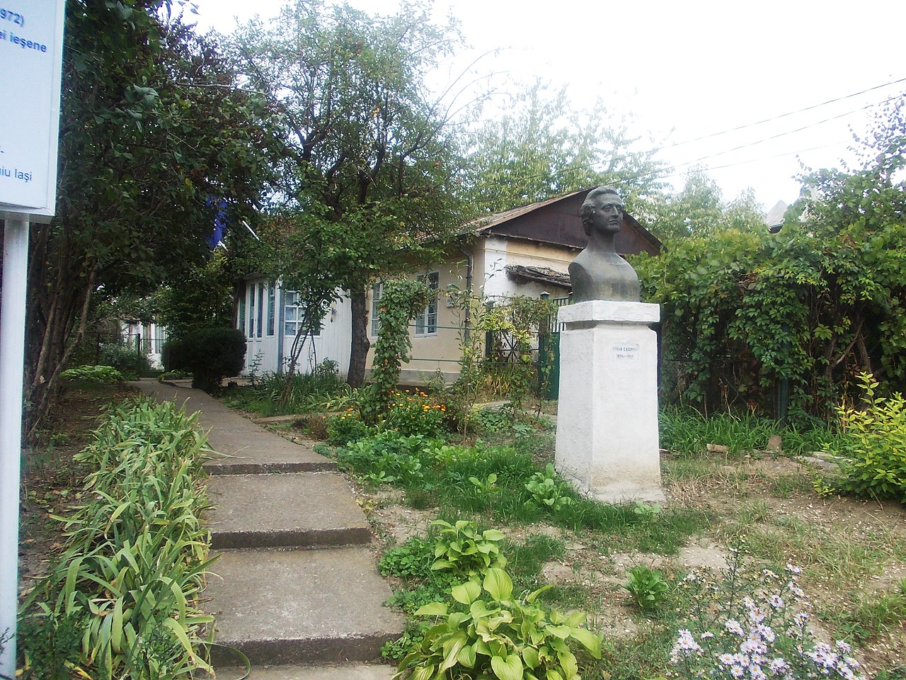 Casa memoriala Otilia Cazimir