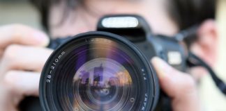 Cum este corect – paparazzo