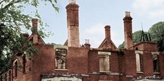 Povestea Casei Parohiale din Borley, „cea mai bântuită construcție din Anglia” – un caz real de bântuire sau marketing? Povestea Casei Parohiale din Borley