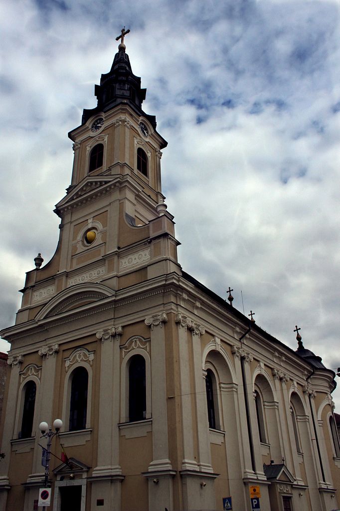 682px-Biserica_cu_Luna 682px-Biserica_cu_Luna