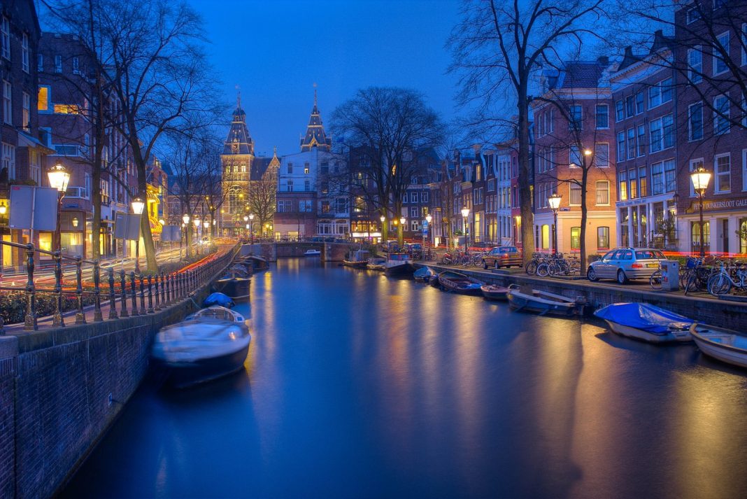 Amsterdam1