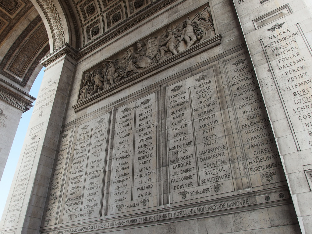 Arcul de Triumf din Paris111