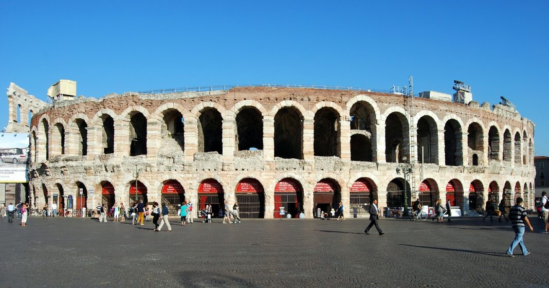 Arenele din Verona Arenele din Verona