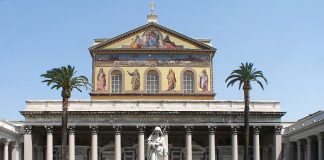 Bazilica San Paolo fuori Mura, una dintre cele mai vechi biserici din Roma Bazilica San Paolo fuori Mura