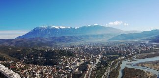 Orașul Berat: Obiective turistice Albania – Berat Berat