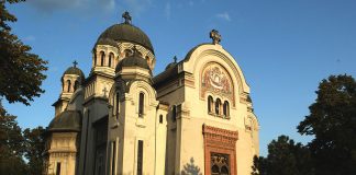 Biserica Madona Dudu