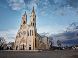 Biserica Romano-Catolica Sfantul Duh din Carei