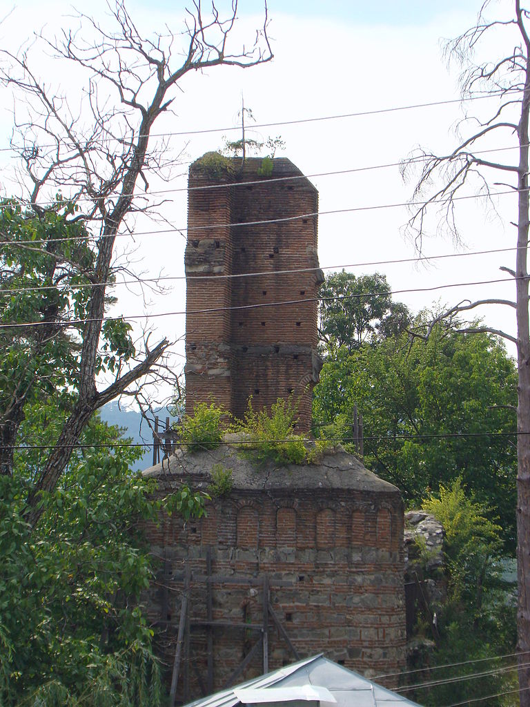 Biserica Sân Nicoară111