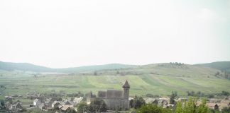 Biserica fortificată din Băgaciu