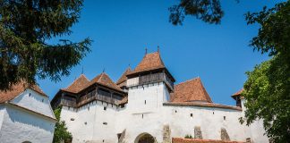 Biserica fortificată din Viscri