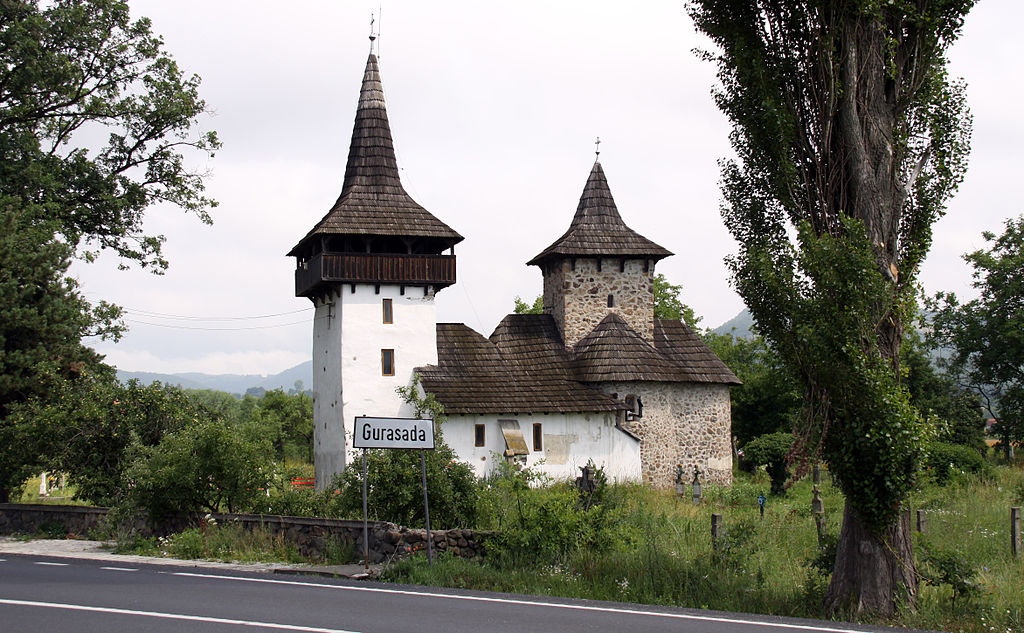 Biserica medievală din Gurasada1