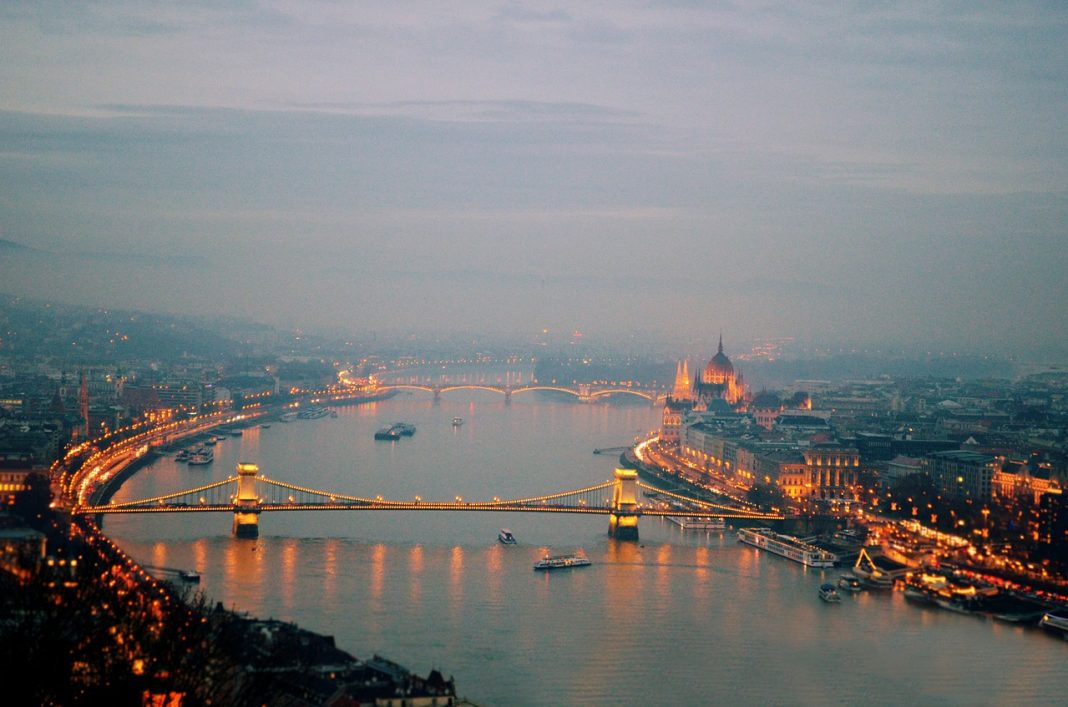 Budapesta Budapesta