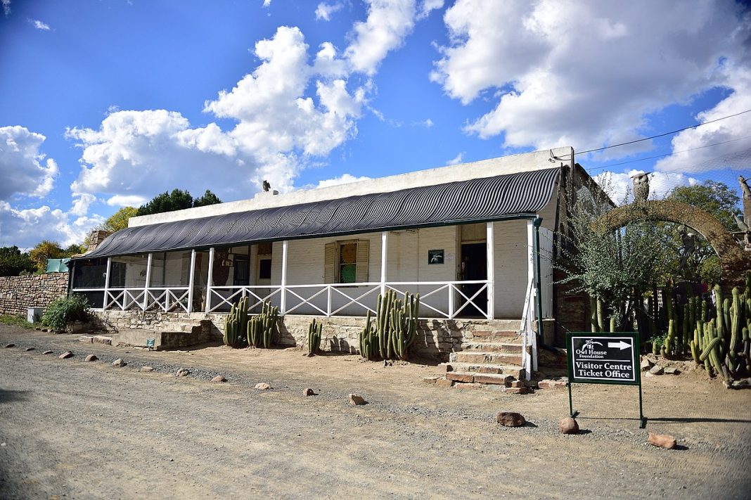 Casa Bufniței Casa Bufniței