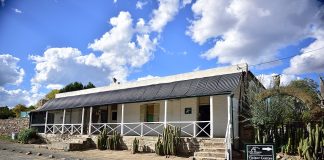 Casa Bufniței: Obiective turistice Africa de Sud – Nieu Bethesda Casa Bufniței