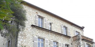 Casa pictorului Renoir: Obiective turistice Franta – Cagnes-sur-Mer Casa pictorului Renoir