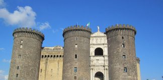 Castel Nuovo din Napoli