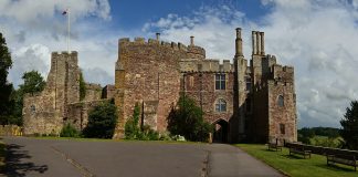 Castelul Berkeley: Obiective turistice Anglia – Berkeley Castelul Berkeley