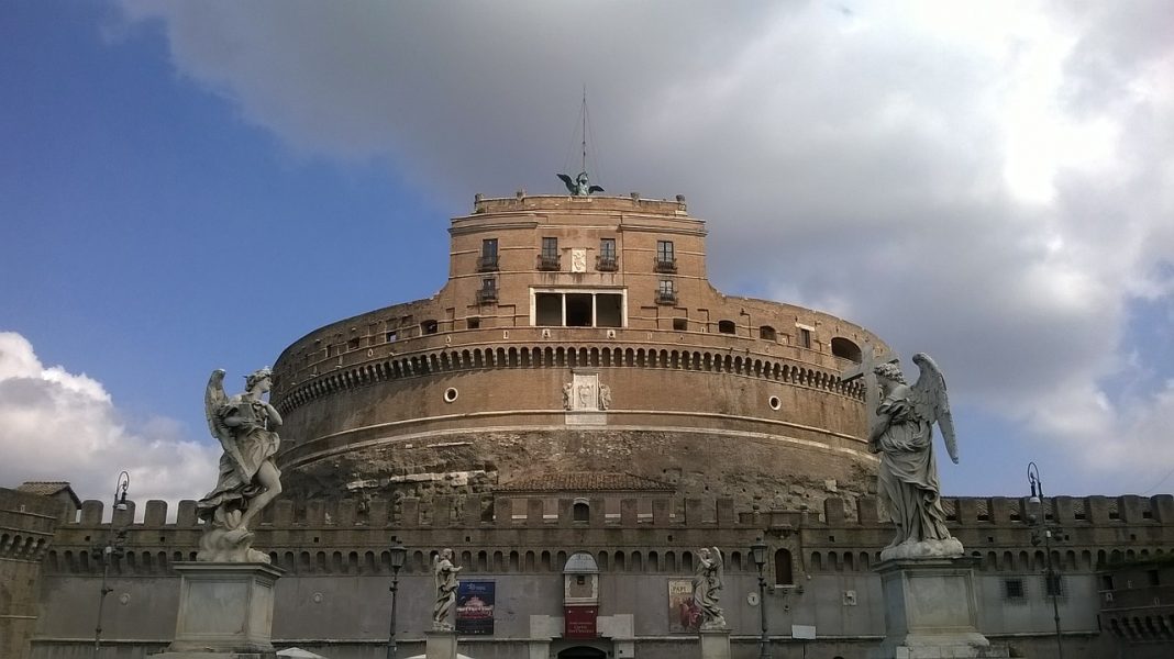 Castelul Sant Angelo Castelul Sant Angelo