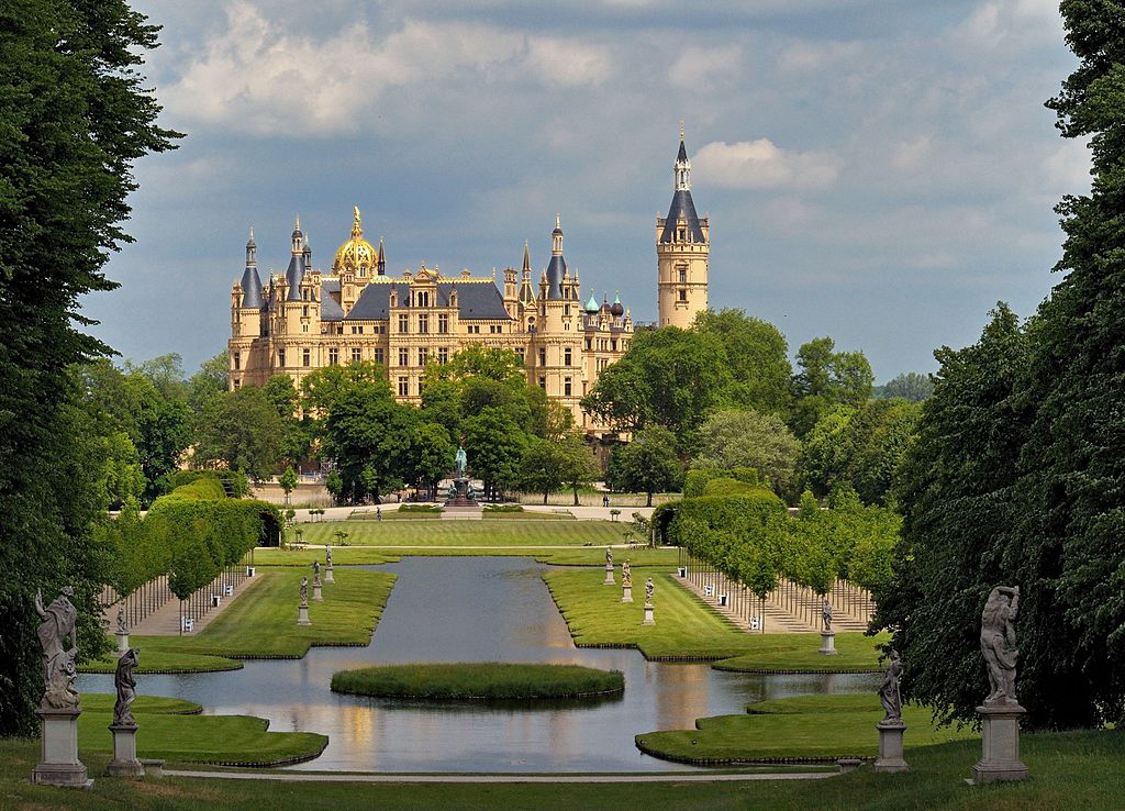 Castelul Schwerin1